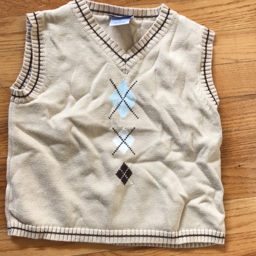 Boys V-Neck Sweater Vest beige and Brown